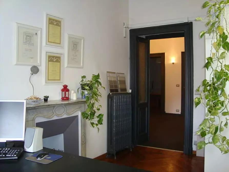 Immagine 6 di Ufficio in affitto  a Torino