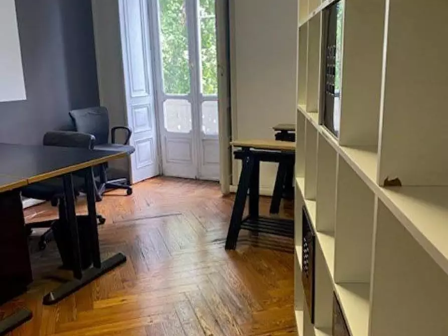 Immagine 18 di Ufficio in affitto  a Torino