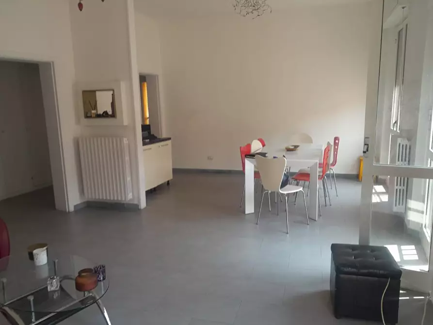 Immagine 4 di Appartamento in vendita  a Livorno