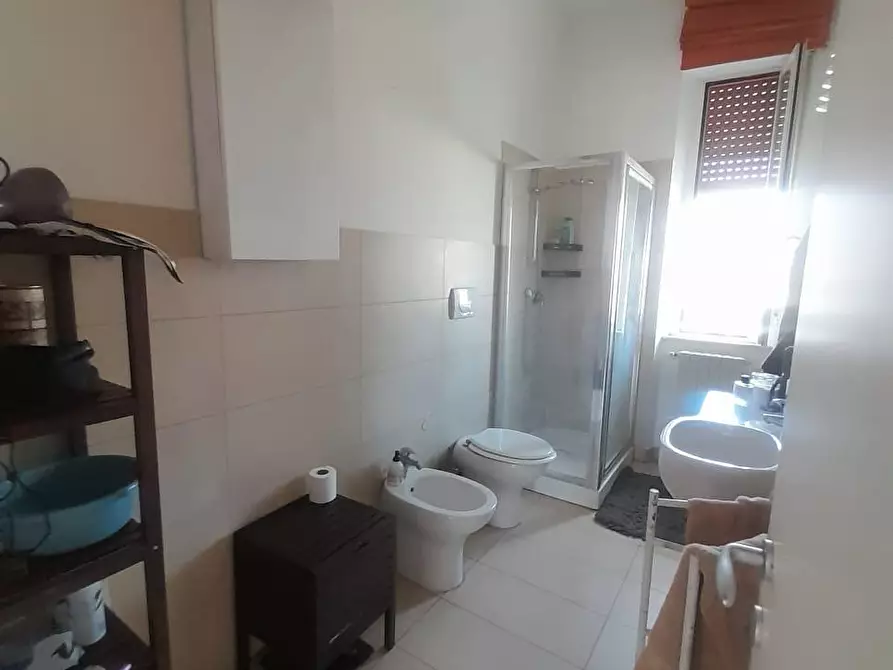 Immagine 10 di Appartamento in vendita  a Livorno