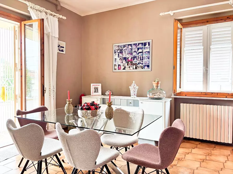 Immagine 12 di Appartamento in vendita  a Empoli