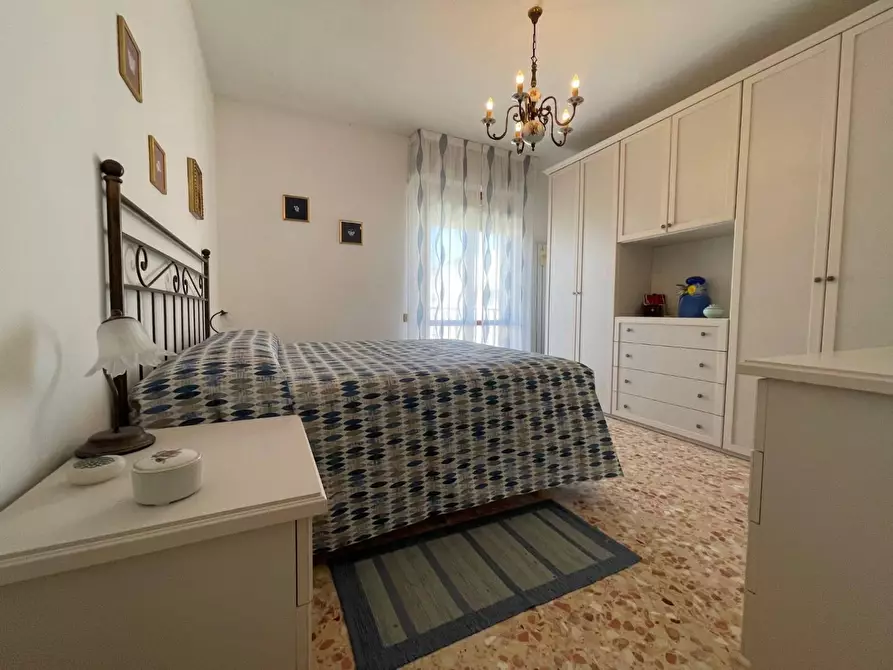 Immagine 8 di Appartamento in vendita  a Pisa