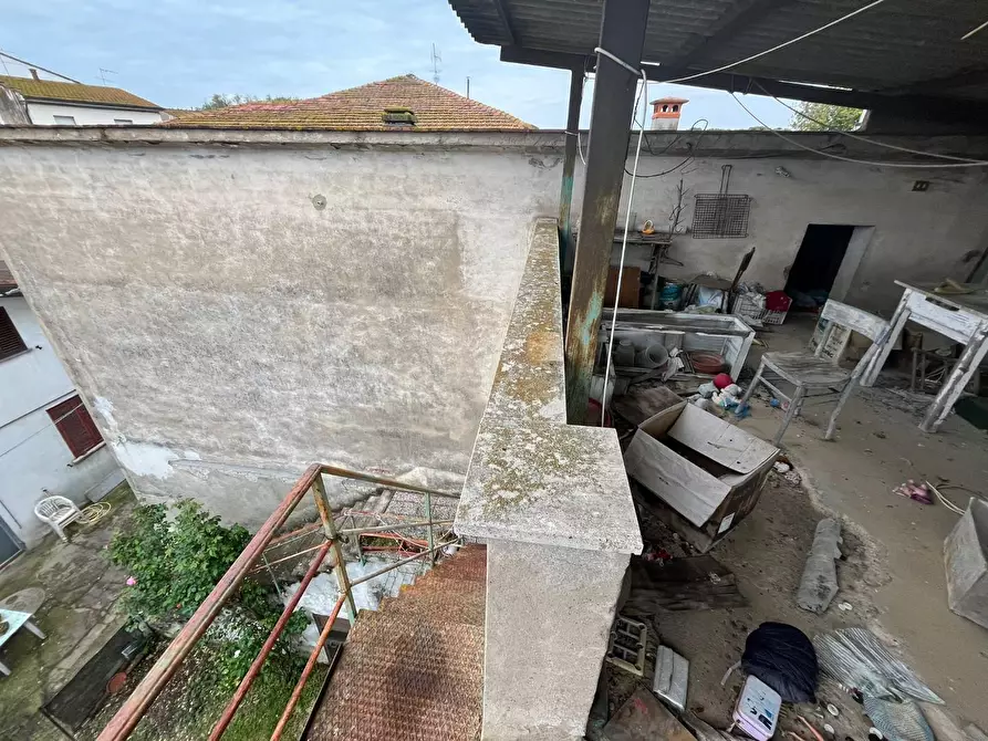 Immagine 7 di Casa indipendente in vendita  a Terricciola