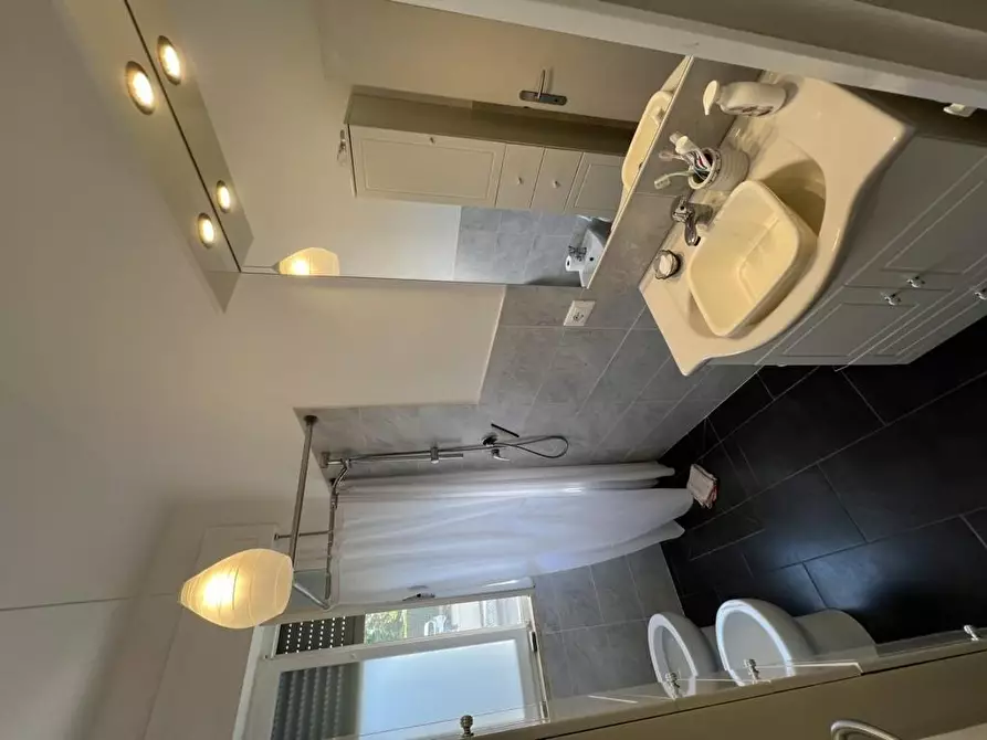 Immagine 2 di Appartamento in vendita  a Rosignano Marittimo