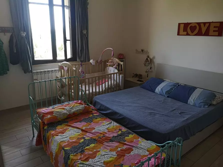 Immagine 11 di Porzione di casa in vendita  a Campiglia Marittima