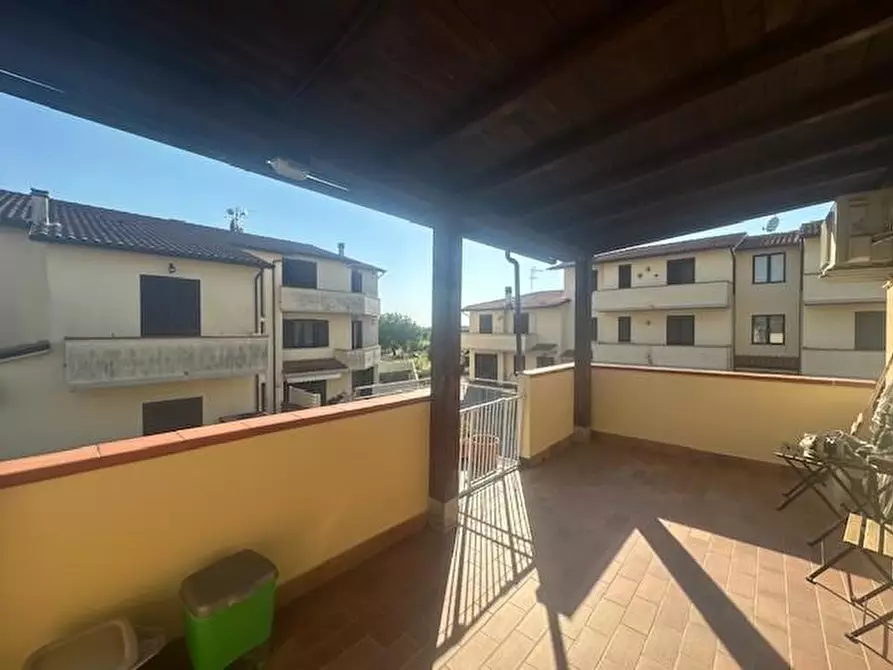 Immagine 41 di Villetta a schiera in vendita  a Cascina