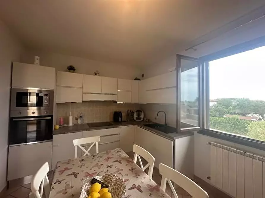 Immagine 11 di Villetta a schiera in vendita  a Cascina