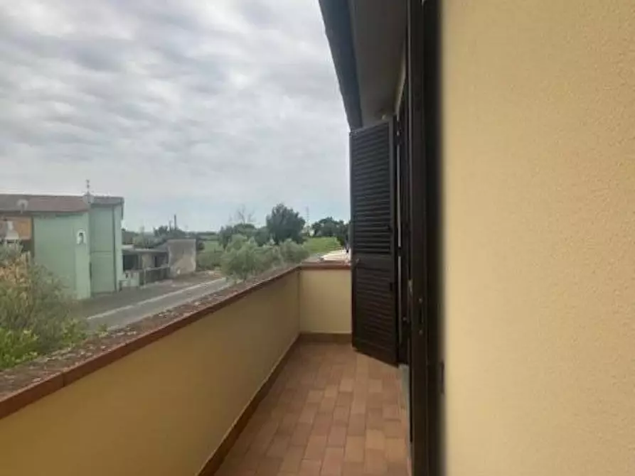 Immagine 14 di Villetta a schiera in vendita  a Cascina