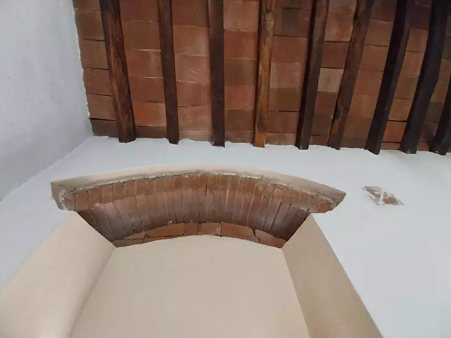 Immagine 29 di Rustico / casale in vendita  a Calci