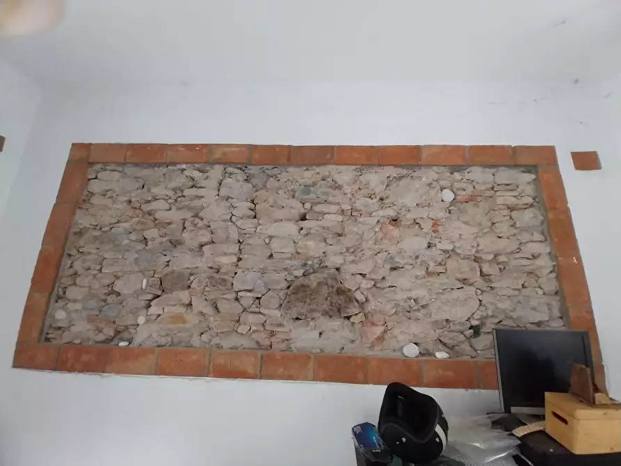Immagine 12 di Rustico / casale in vendita  a Calci