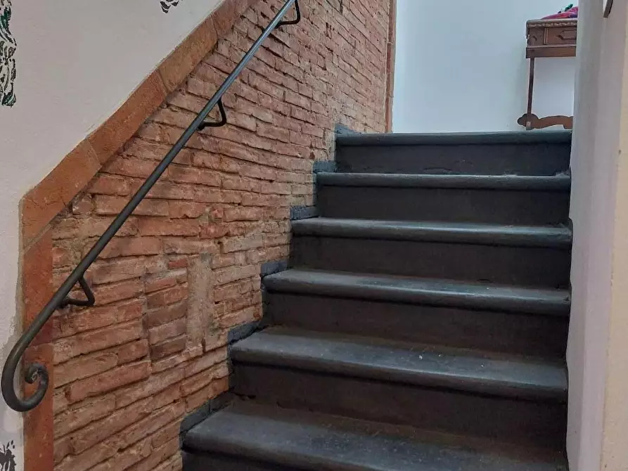 Immagine 34 di Rustico / casale in vendita  a Calci