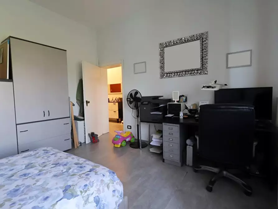 Immagine 12 di Appartamento in vendita  a Poggibonsi