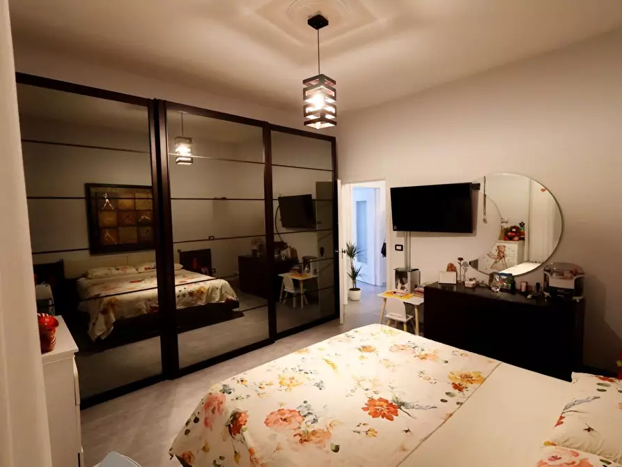 Immagine 7 di Appartamento in vendita  a Poggibonsi