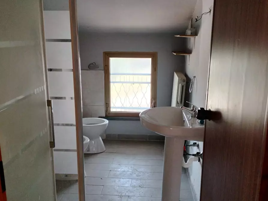 Immagine 28 di Casa bifamiliare in vendita  a Reggio Nell'emilia