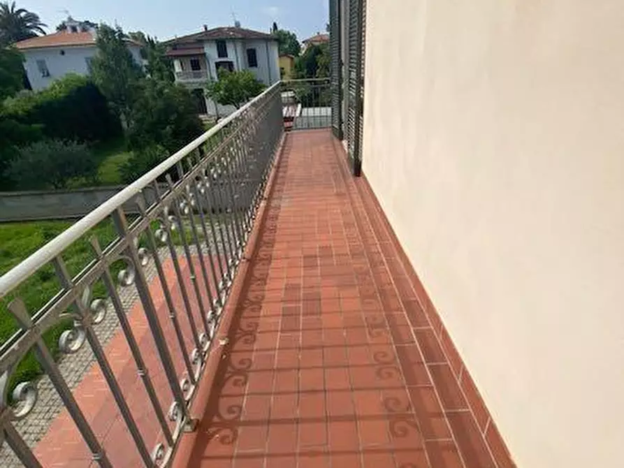 Immagine 32 di Villa in vendita  a Pisa