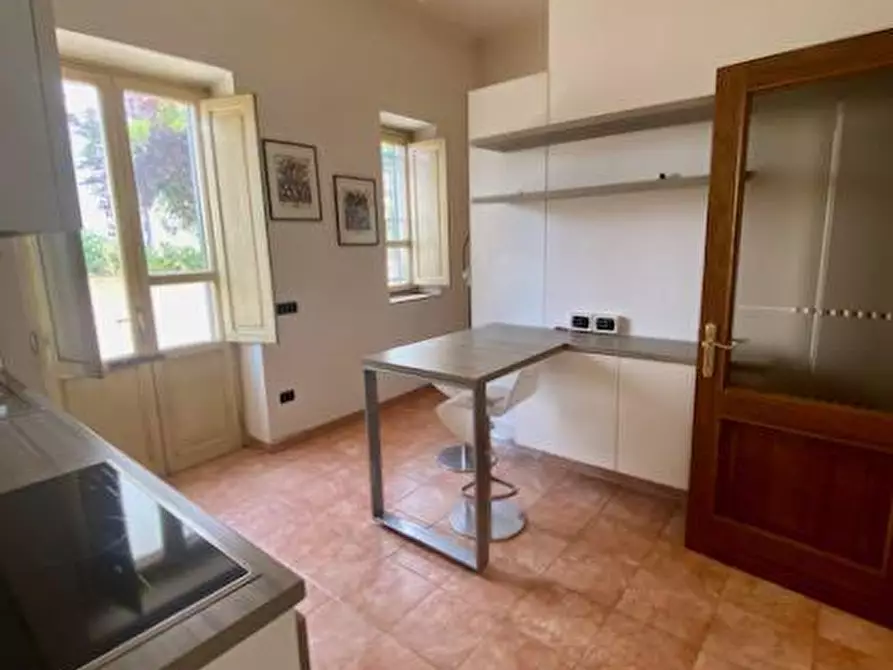 Immagine 5 di Villa in vendita  a Pisa