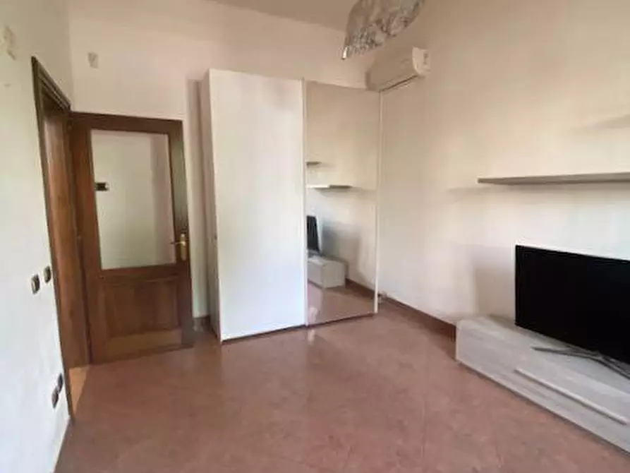 Immagine 8 di Villa in vendita  a Pisa