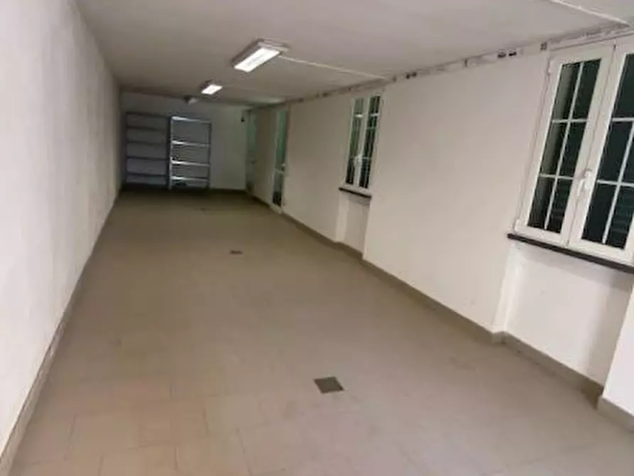 Immagine 52 di Villa in vendita  a Pisa