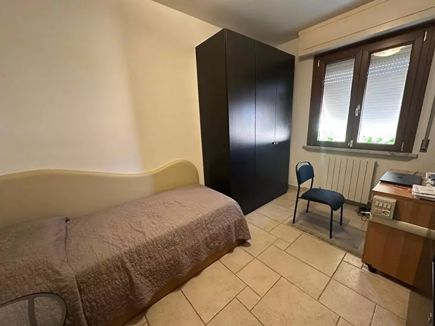 Immagine 15 di Appartamento in vendita  a Campiglia Marittima