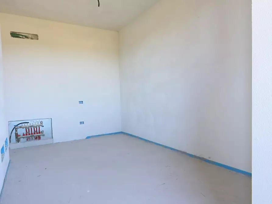 Immagine 11 di Terratetto in vendita  a Calcinaia