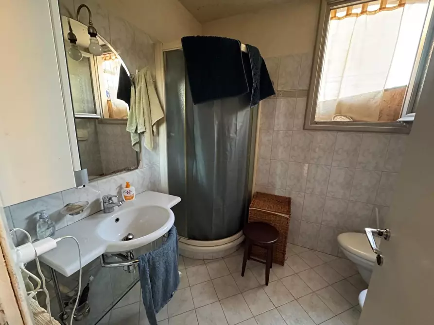 Immagine 7 di Appartamento in vendita  a Viareggio