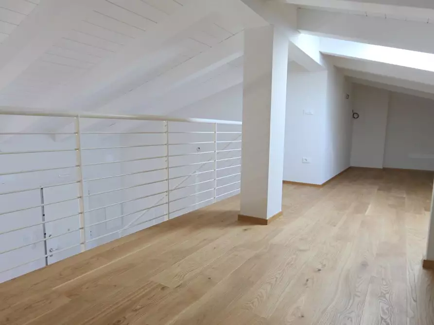 Immagine 26 di Appartamento in vendita  a Calcinaia