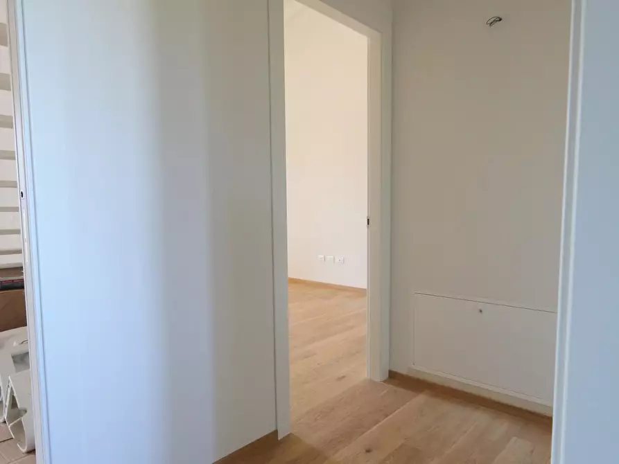 Immagine 11 di Appartamento in vendita  a Calcinaia