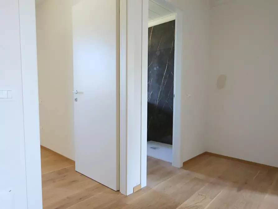 Immagine 12 di Appartamento in vendita  a Calcinaia