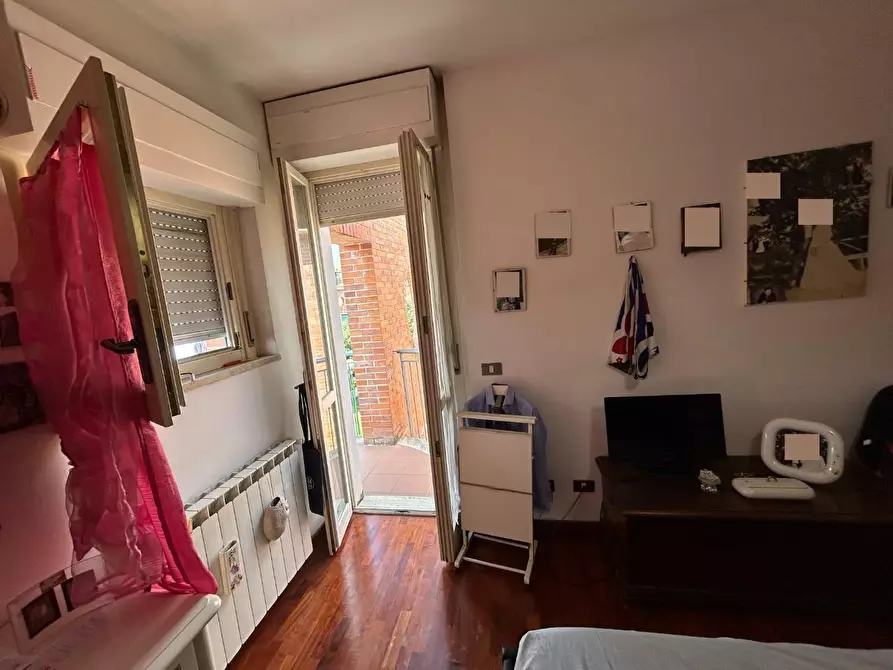 Immagine 21 di Appartamento in vendita  a Siena