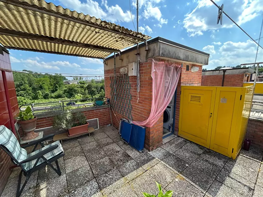 Immagine 32 di Appartamento in vendita  a Siena