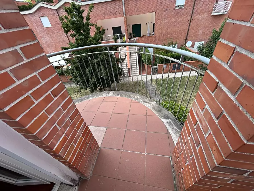 Immagine 24 di Appartamento in vendita  a Siena