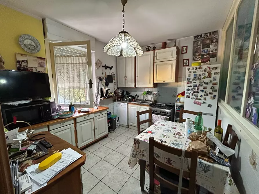 Immagine 6 di Appartamento in vendita  a Siena