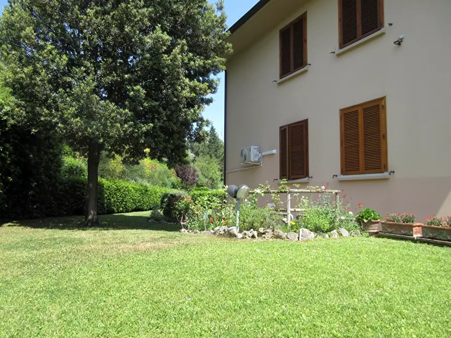 Immagine 15 di Villetta a schiera in vendita  a Empoli