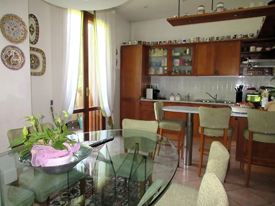 Immagine 5 di Villetta a schiera in vendita  a Empoli