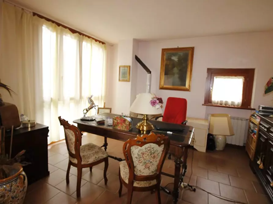 casa indipendente in vendita a Colle di Val d'Elsa