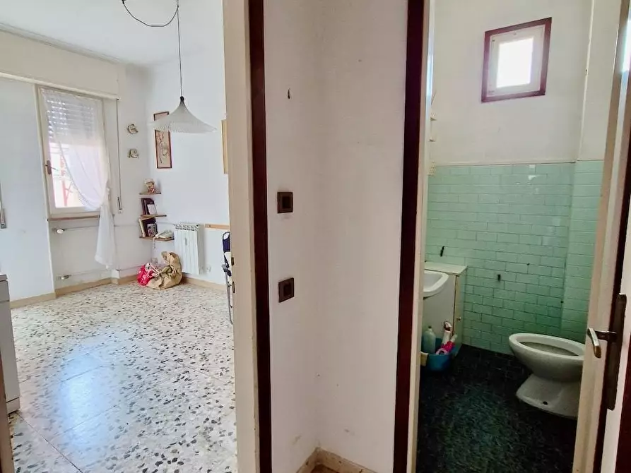 Immagine 23 di Appartamento in vendita  a Pisa