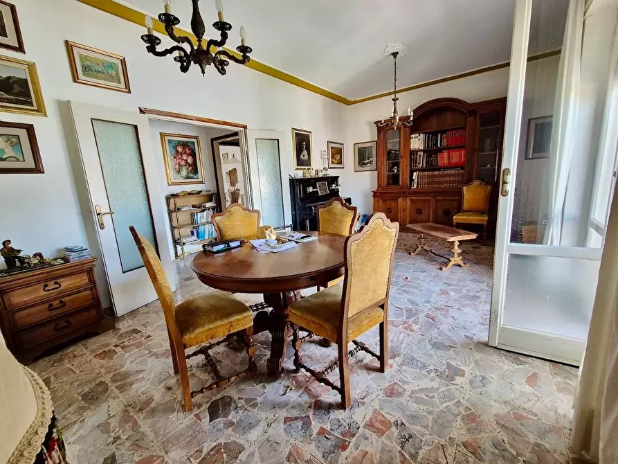 Immagine 4 di Appartamento in vendita  a Pisa