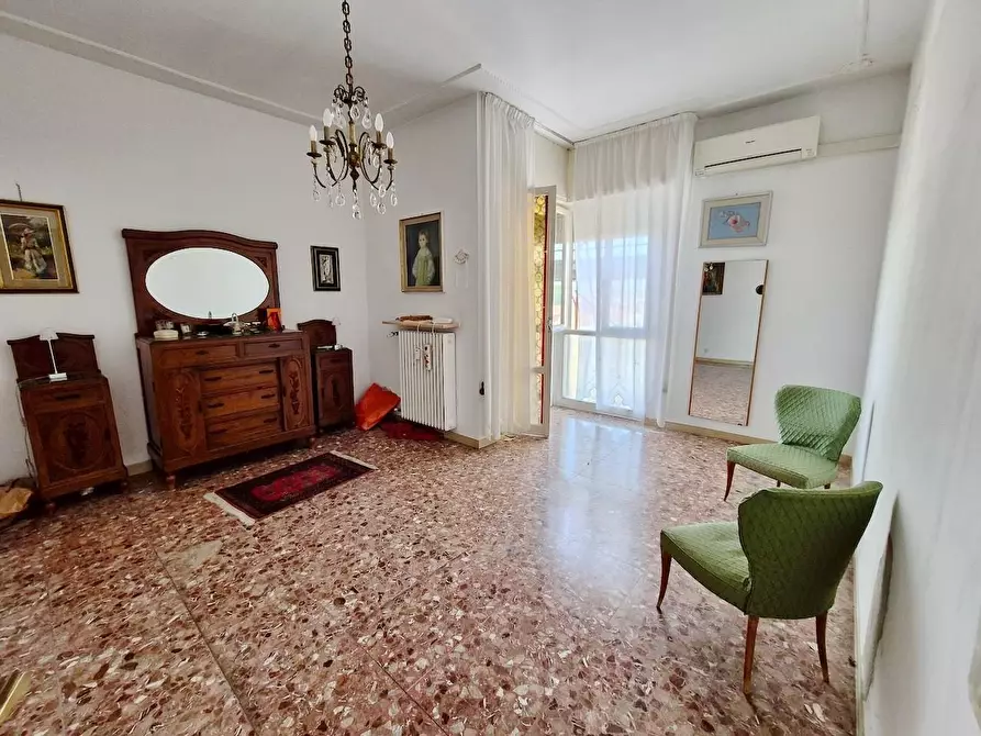 Immagine 26 di Appartamento in vendita  a Pisa