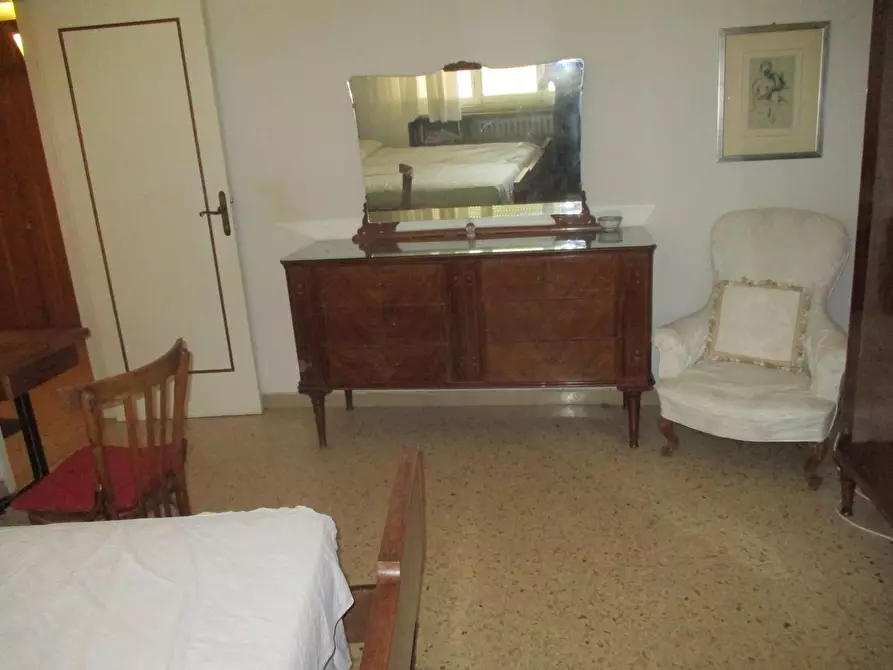 Immagine 32 di Appartamento in vendita  a Pontedera