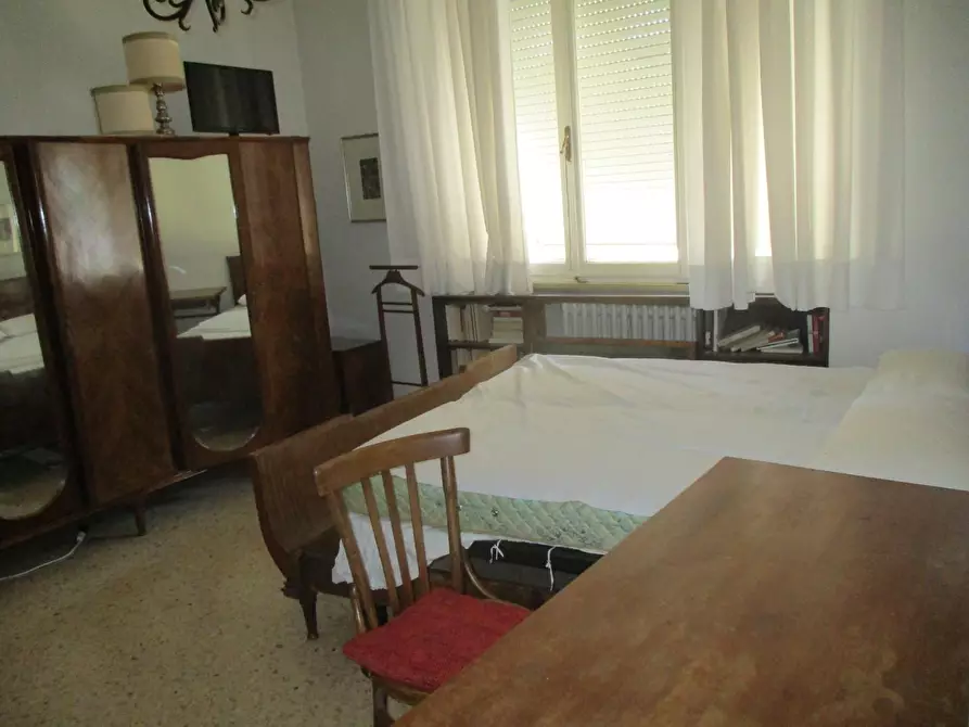 Immagine 33 di Appartamento in vendita  a Pontedera