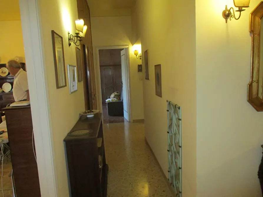 Immagine 5 di Appartamento in vendita  a Pontedera