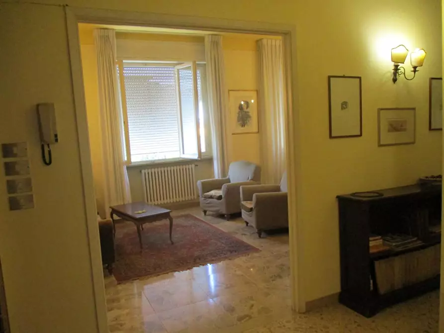 Immagine 8 di Appartamento in vendita  a Pontedera