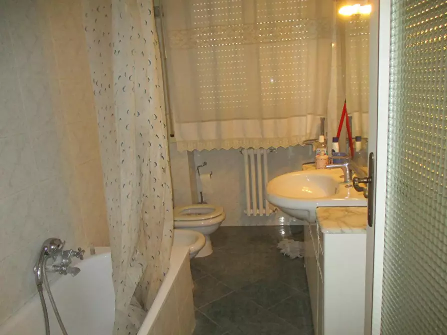 Immagine 28 di Appartamento in vendita  a Pontedera