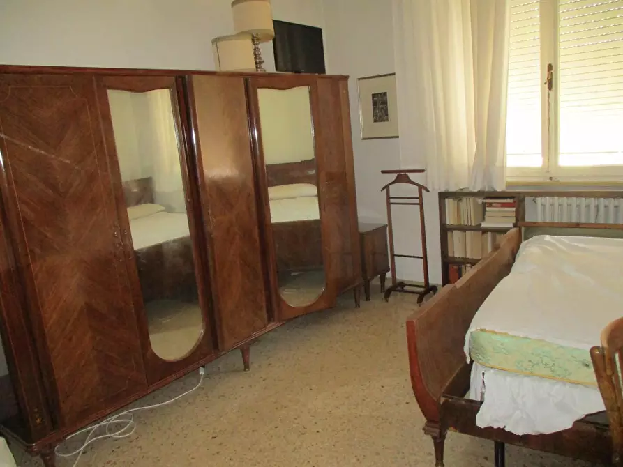 Immagine 29 di Appartamento in vendita  a Pontedera