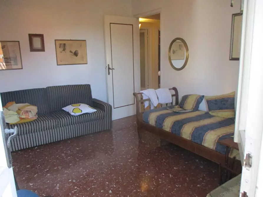 Immagine 20 di Appartamento in vendita  a Pontedera