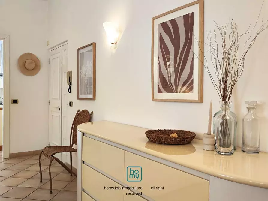 Immagine 11 di Appartamento in vendita  a Carrara