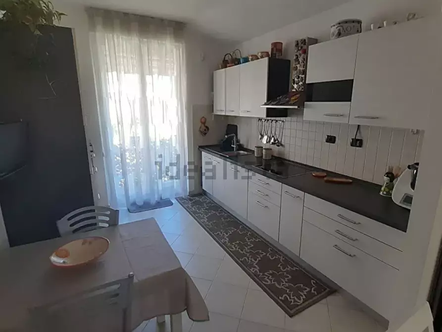 Immagine 6 di Appartamento in vendita  a La Spezia