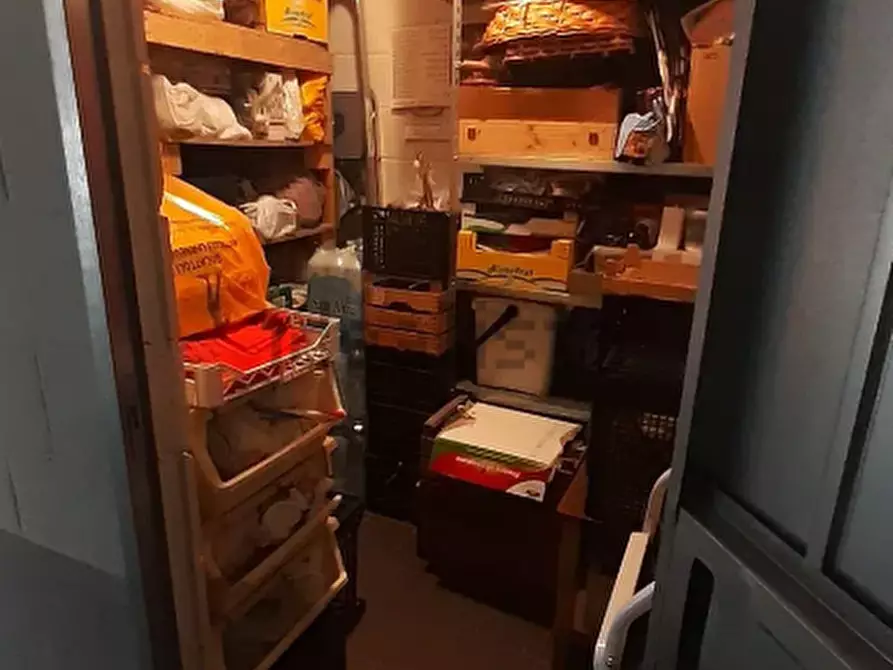 Immagine 32 di Appartamento in vendita  a La Spezia