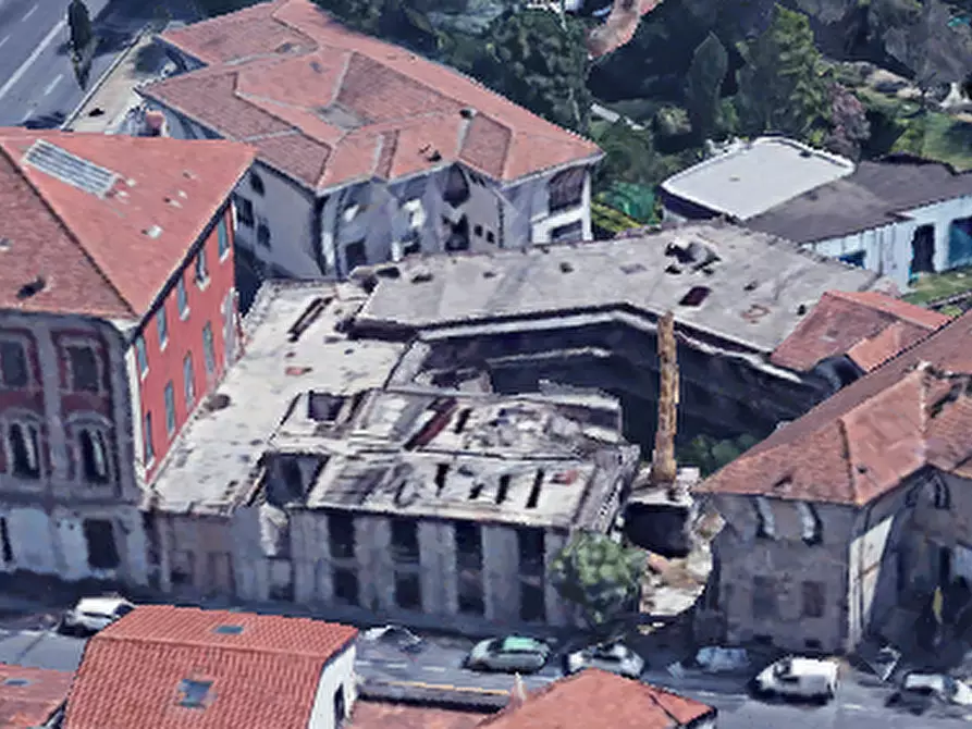 Immagine 2 di Albergo/B&B/Residence in vendita  a Lucca