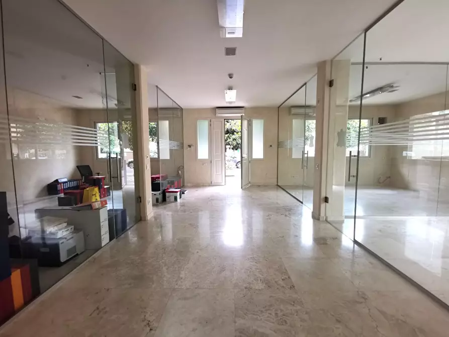 Immagine 4 di Ufficio in vendita  a Fucecchio